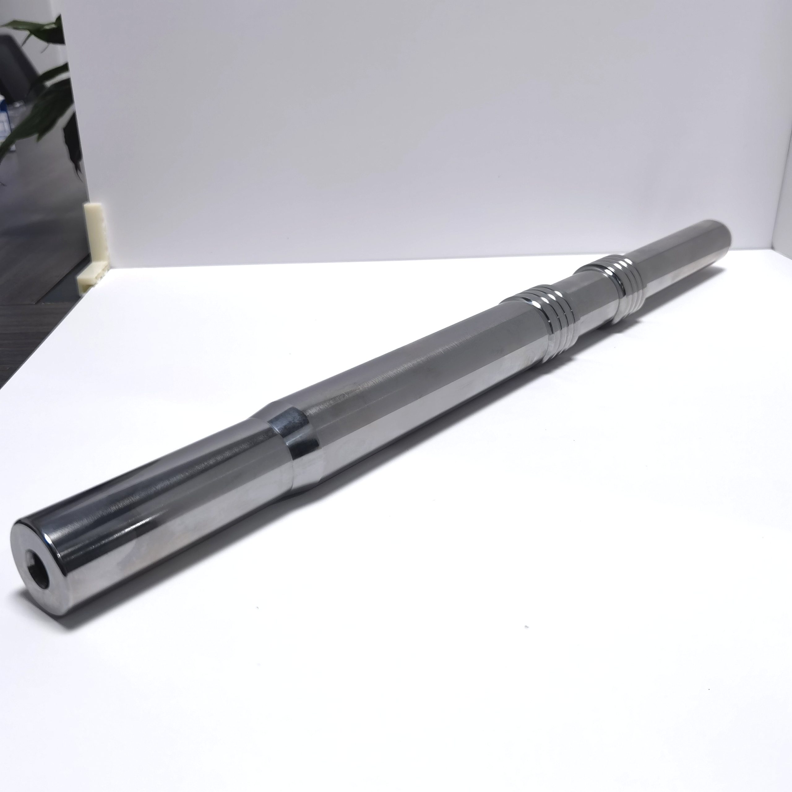 地质钻杆,螺旋钻杆,三棱钻杆,煤钻杆,金刚石复合片钻头,锚杆钻头等，规格齐全!实力厂家,值得信赖!公司集研发-生产-销售-售后为一体，欢迎广大客户采购